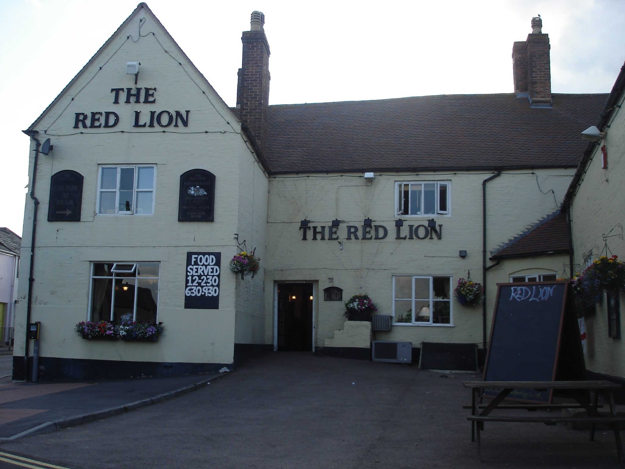 Red Lion Inn North Road Huntley Gl19 3du Gloshire Pubs And Breweries 