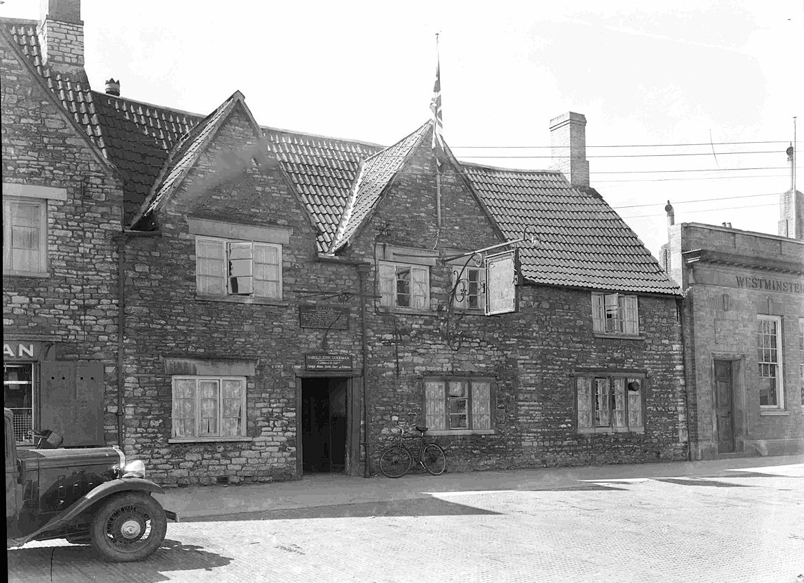 Royal Oak, 80 Broad Street, Chipping Sodbury BS37 6AG Glo'shire Pubs